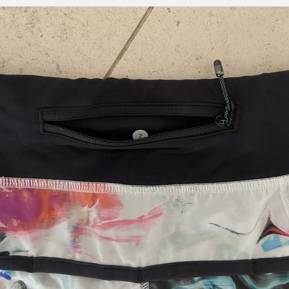 🥳HP🥳Lululemon Pigment Multi/Black Shorts Pink Black - Picture 9 of 13